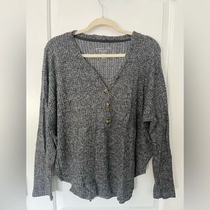 American eagle sweater